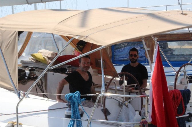 Sokağa Çıkma Yasağına Denizde Yakalandılar