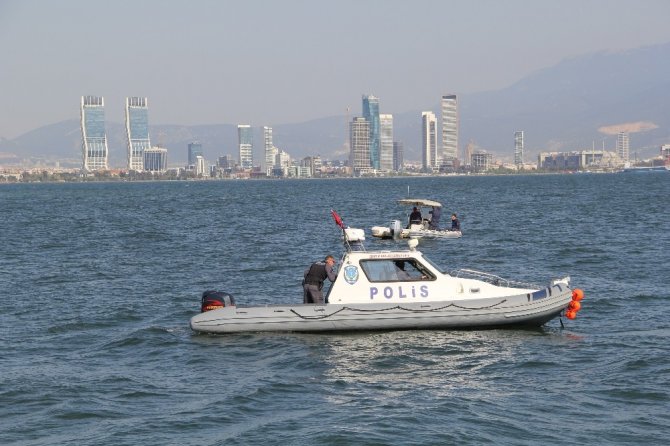 Denize Atlayan Kişinin Cesedi 24 Saat Sonra Bulundu