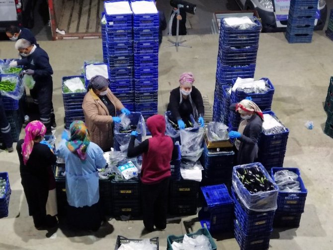 "Seyyar Pazar" Karşıyaka Ve Bornova’ya Da Geldi