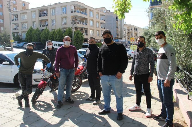 Korona Virüs İzmir’de De Kuryelerin Yükünü Ağırlaştırdı