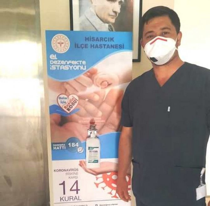 Hisarcık Ak Parti’den Hükümet Konağı Ve Hastane Girişine Dezenfekte Standı