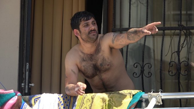 Babasına Kızdı, 7 Bin Tl’lik Kombiyi Parçalayıp Balkondan Attı