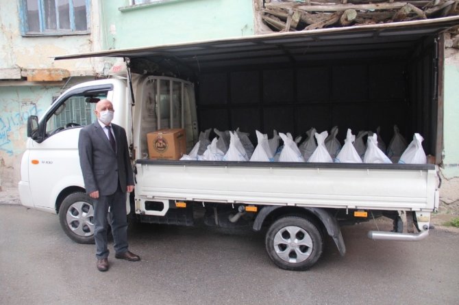 Kütahya Vakıflar Bölge Müdürlüğü’nden Gıda Yardımı