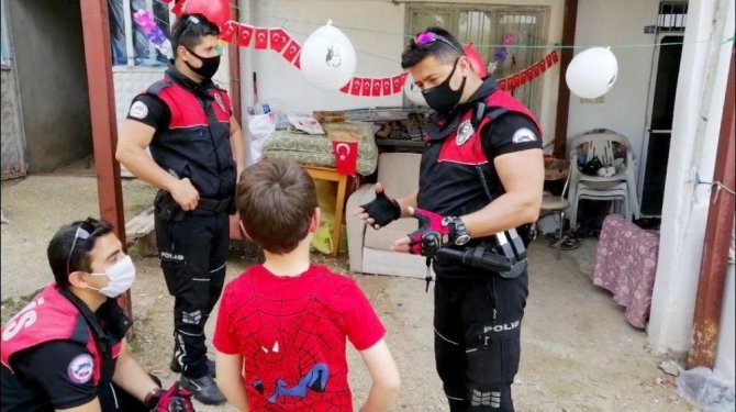 Yunus Ekiplerinden Duygulandıran Davranış