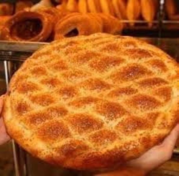 Selendi’de Ramazan Pidesine Zam Yok