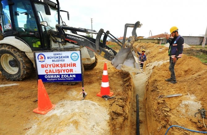 Çivril’de 6 Bin 300 Ton Sıcak Asfalt Döküldü