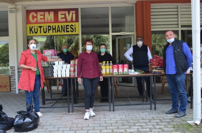 Didim’de İhtiyaç Sahibi 500 Aileye Gıda Yardımı Yapıldı