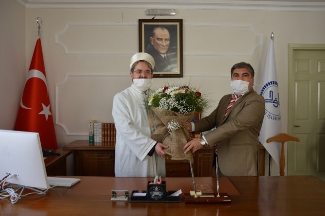 Türkiye’nin En Genç Müftüsü Görevine Başladı