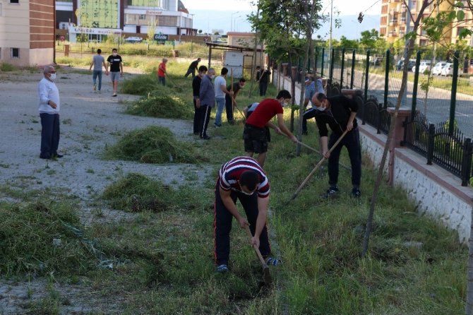 İnfaz Koruma Memurlarından İzolasyon Sürecinde Örnek Davranış