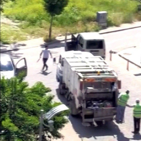 Silahlı Saldırı Anı Kameraya Yansıdı