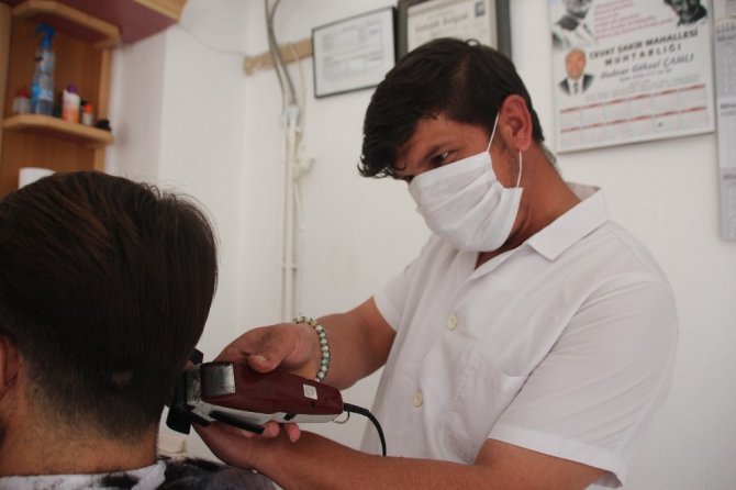 Berberlere Yoğun Randevu Talebi Var