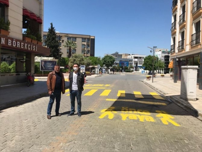 Salihli’de Yaya Geçidi Çizgileri Yenilendi