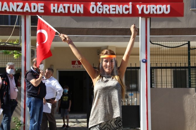 Seda Yavaş: “Hindistan’da Öleceğimizi Düşündük”