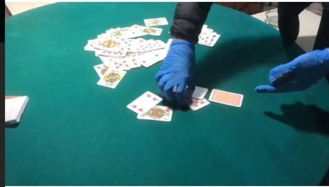 Didim’de Kumar Oynayanlara Göz Açtırılmıyor