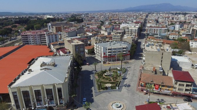 Torbalı’da Doğalgaz Kokusu Paniğe Yol Açtı