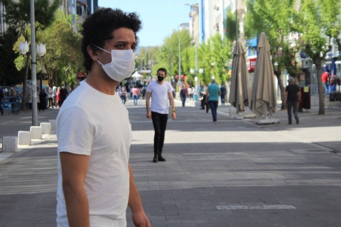 Uşaklı Vatandaşlar ‘Maske Yasağını’ Olumlu Karşıladı