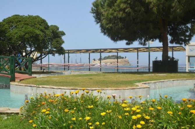 Kuşadası’na Bir Yılda 14 Bin 250 Metrekare Yeşil Alan Kazandırıldı