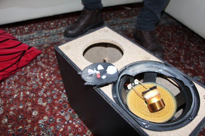 Hoparlörden Müzik Sesi Değil ’Uyuşturucu’ Çıktı