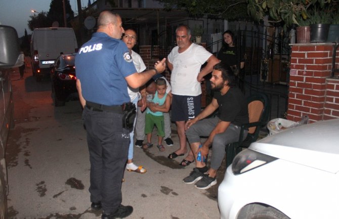 Yaralanan Sürücünün Yardımına Mahalleli Yetişti