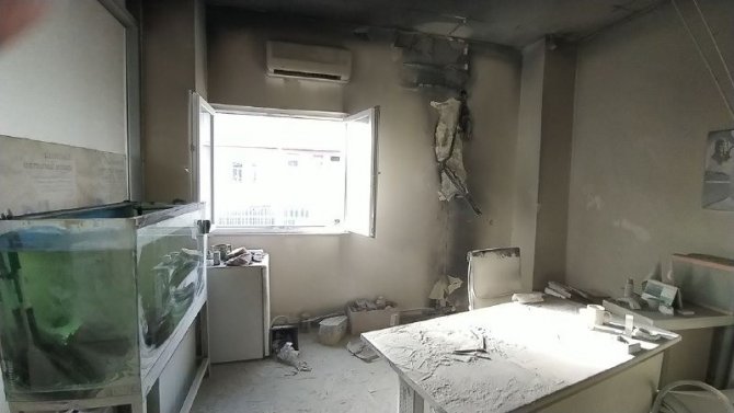 Yangın Çıkan Akaryakıt İstasyonunda Balıklar Böyle Kurtarıldı