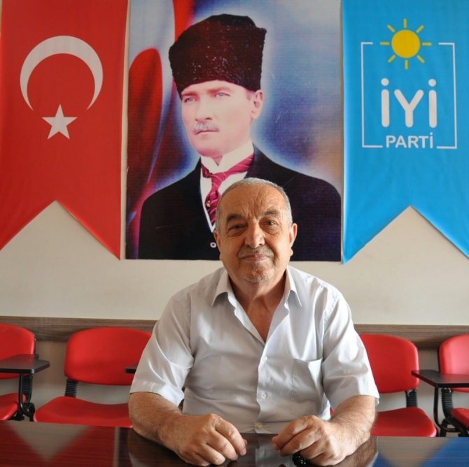 64 Yaşındaki Emekli Öğretmen Korona Virüsten Hayatını Kaybetti