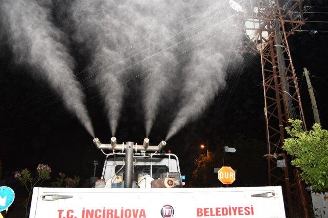 Belediye Ege Türküleriyle İncirliova’yı İlaçlıyor