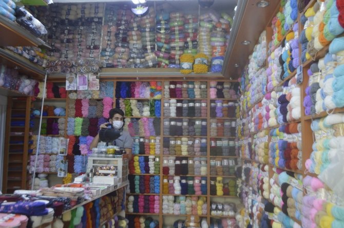 Bayram Öncesi İşyerleri Dezenfekte Edildi