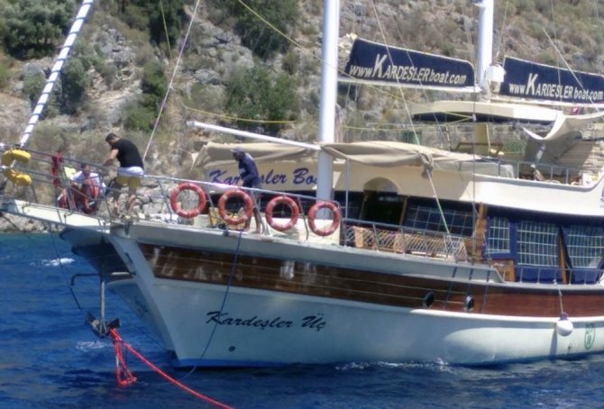 Sürüklenen Tekneyi Kıyı Emniyeti Kurtardı