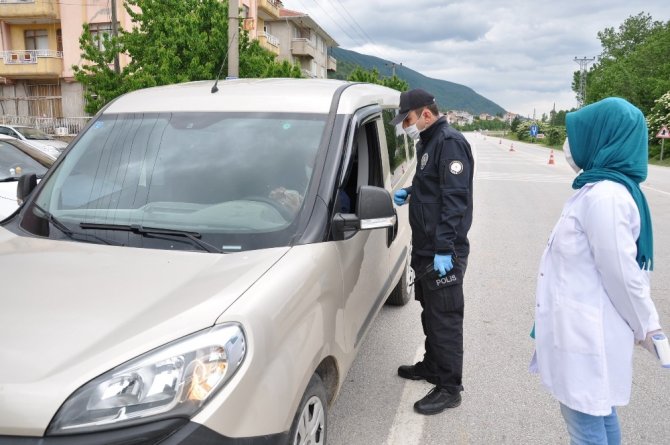 Simav’da Sokağa Çıkma Yasağını İhlal Eden 66 Kişiye Ceza Uygulandı