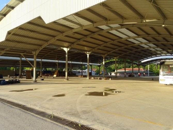 Hisarcık’ta Cuma Namazı Pazar Yerinde Kılınacak