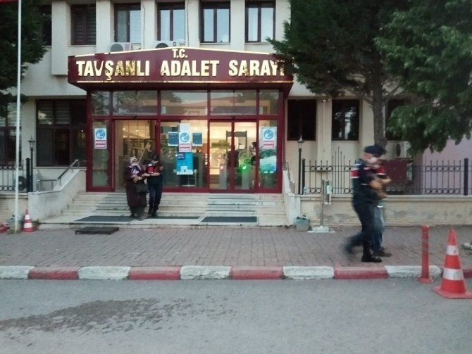 Jandarmadan Fuhuş Operasyonu: 11 Gözaltı