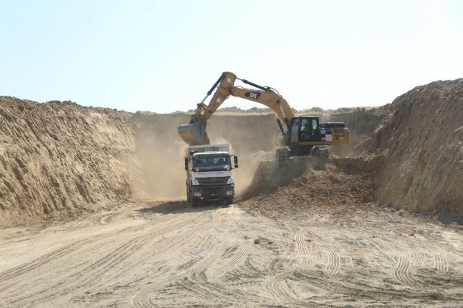3 Bin Kamyon Dolusu Toprak Geri Dönüştürülüyor