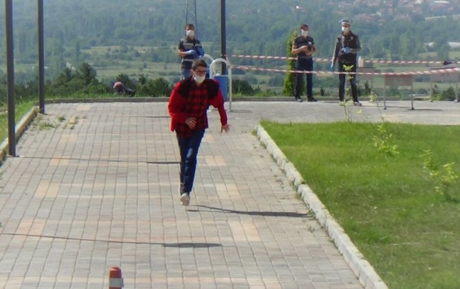 Sınava Son 30 Saniyede Yetişti