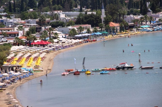 Herkese Yasak Turistte Serbest