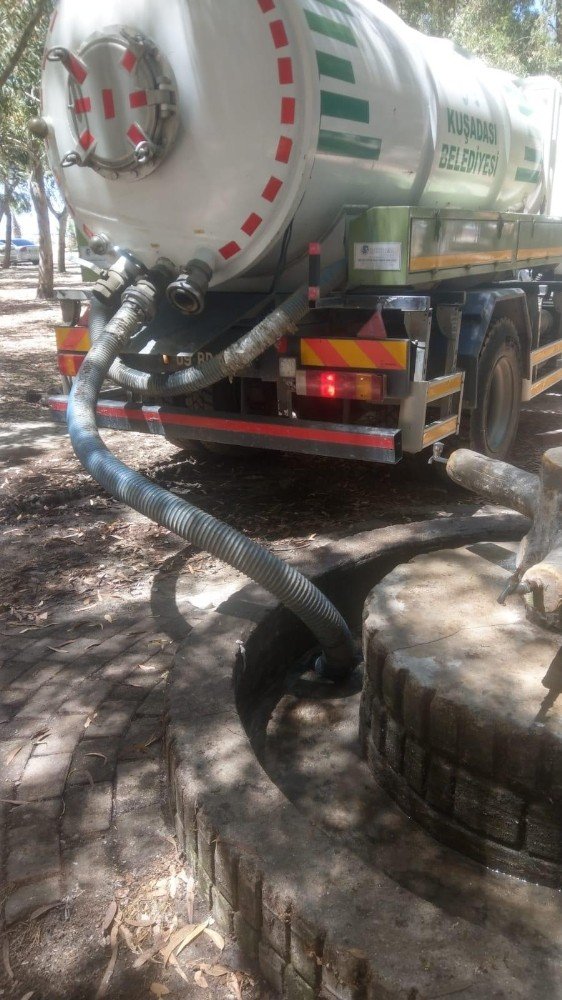 Davutlar Sevgi Plajı’ndaki Kullanım Üniteleri Tahrip Edildi