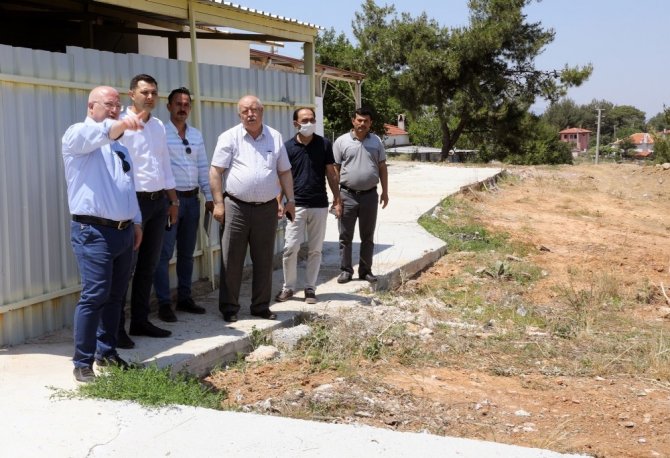 Başkan Gümüş, Yeni Normal Sonrası Mahalle Ziyaretleri Sürüyor