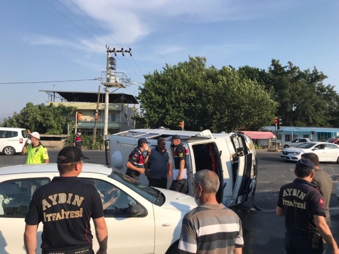 Aydın’da Tarım İşçilerini Taşıyan Minibüs Devrildi; 11 Yaralı