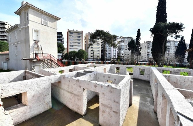 161 Yıllık Paterson Köşkü Ayağa Kaldırılıyor