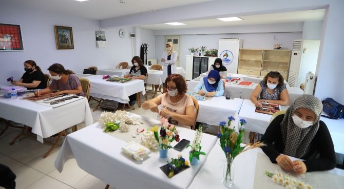 Pamukkale Belediyesi Normalleşmeden Sonra Yaz Kurslarını Açtı