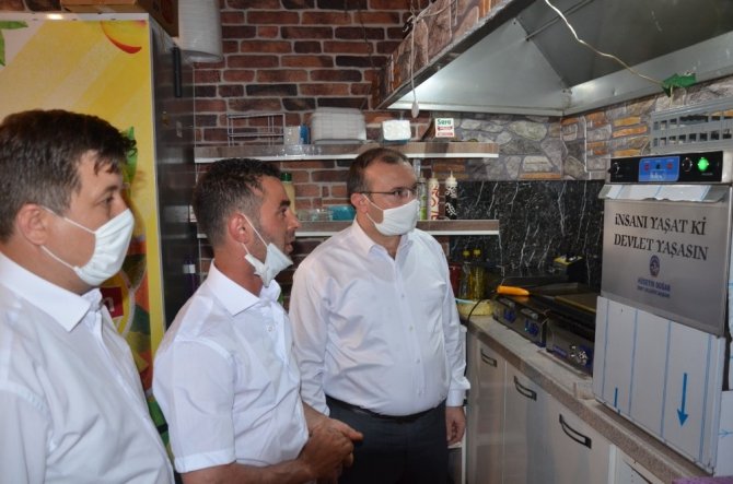 Emet Belediyesi Kahvehane Ve Parklara Bardak Yıkama Makinesi Dağıttı