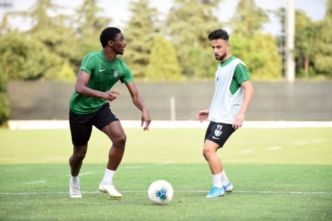 Denizlispor, İstanbul Başakşehir Deplasmanı Hazırlıklarına Başladı