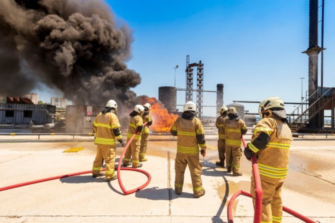 İzmir İtfaiyesi Yangın Raporunu Açıkladı: Yangınların Yüzde 42’si Sigara İzmaritinden