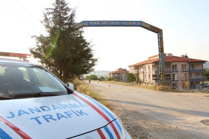 Çok Sayıda Kişinin Karantinaya Alındığı Mahallede Tedbirler Artırıldı