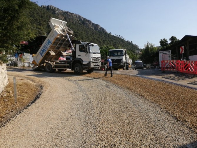 Büyükşehir’den Marmaris’te 18 Km Yol Çalışması