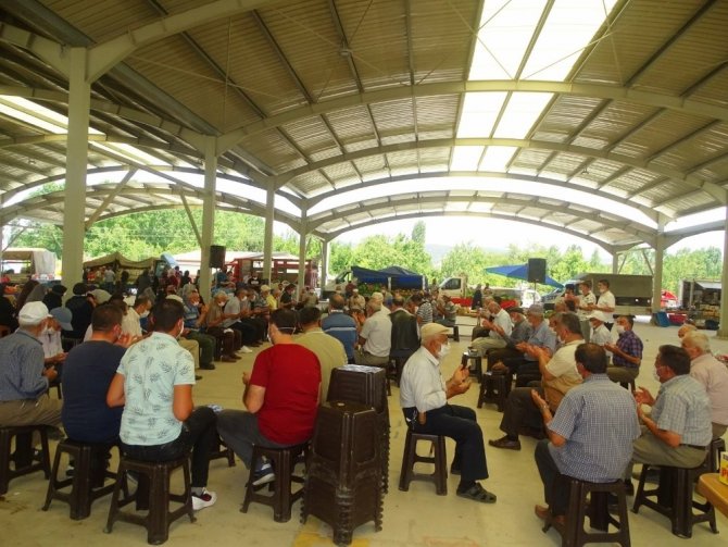 Hisarcık Ak Parti Teşkilatından Ayasofya İçin Şükür Duası