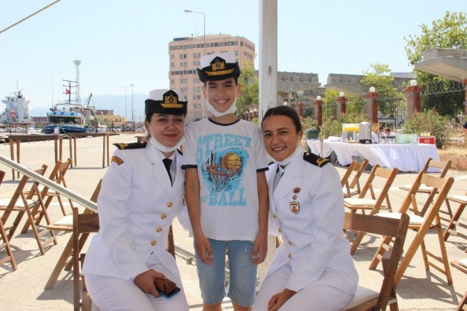 Şehit Ve Gazi Yakınları İle Gaziler, İzmir Körfezi’ni Gezdi