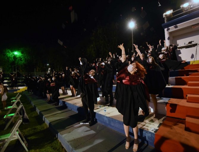 Egeli 419 Hekim Şifa Dağıtacak