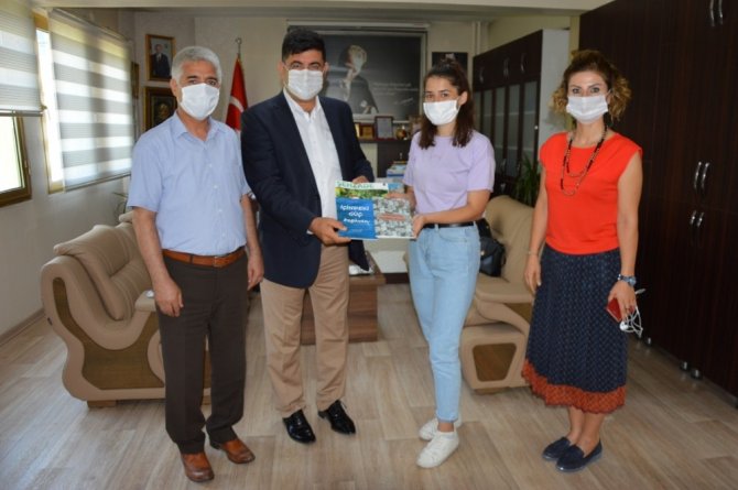 Şehzadeler İlçe Milli Eğitimden İki Yeni Kitap