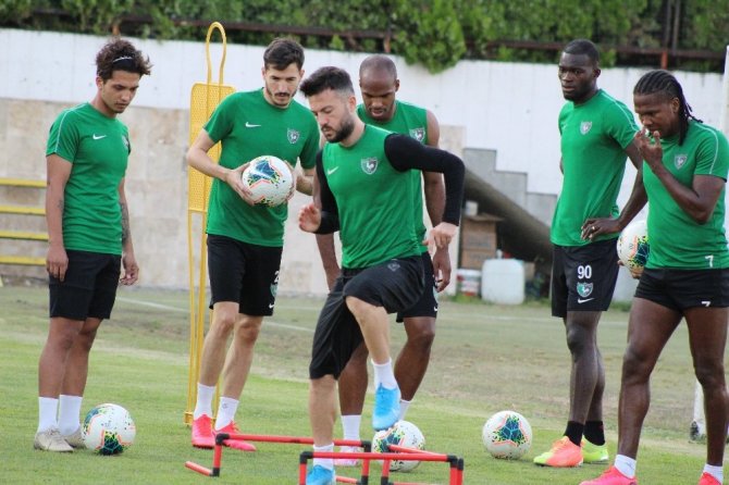 Özgür Çek: “1 Puan Da Bize Yeter”