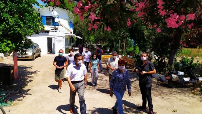 Kaymakam Yücel, Kadıkalesi Kazı Heyetini Ziyaret Etti